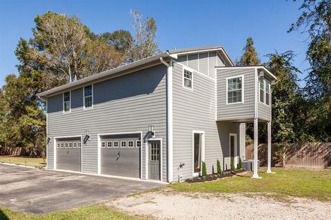 A home in Conroe