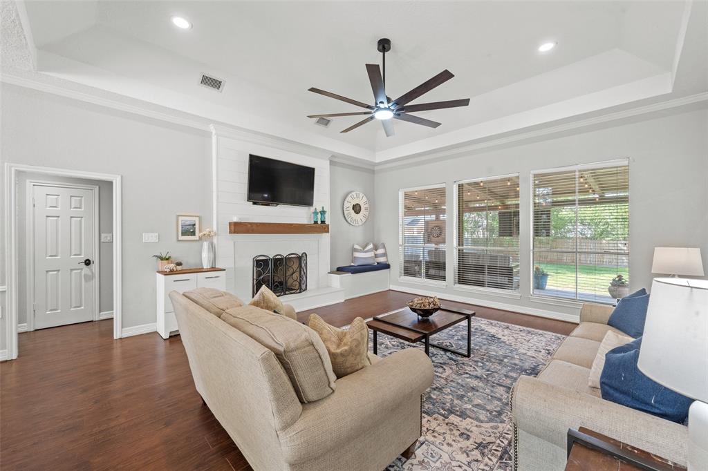 129 April Point Place, Conroe, Texas image 12
