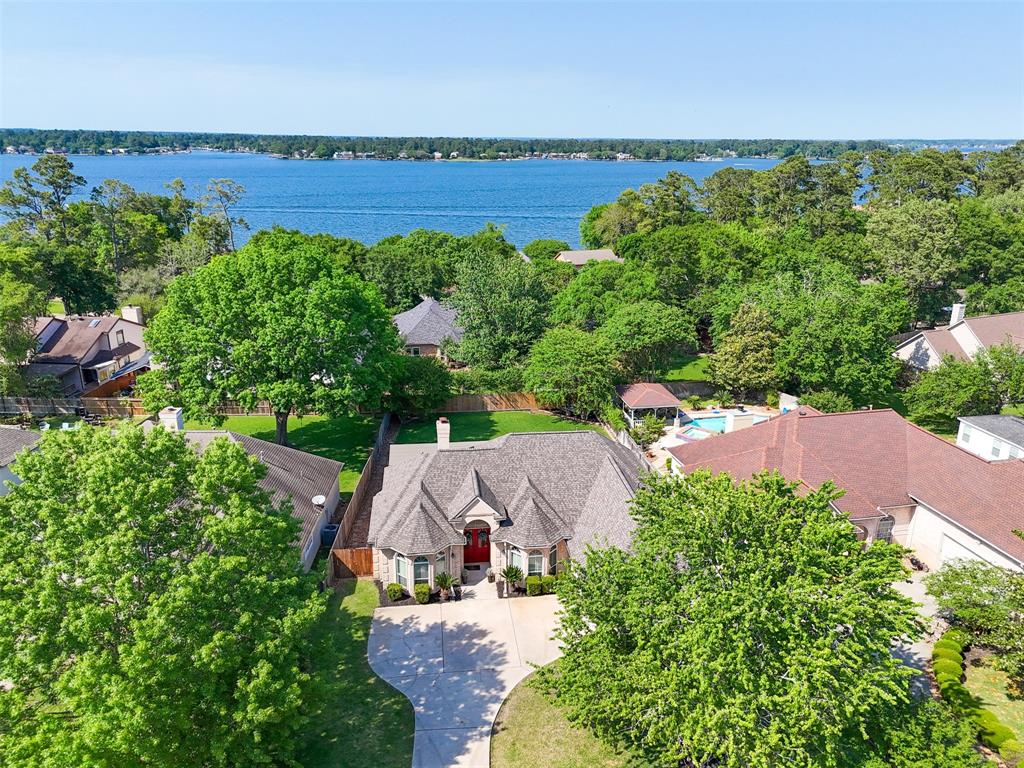 129 April Point Place, Conroe, Texas image 37