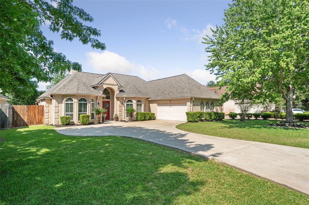 129 April Point Place, Conroe, Texas image 2