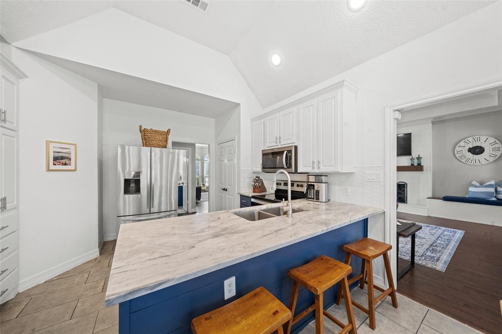 129 April Point Place, Conroe, Texas image 15