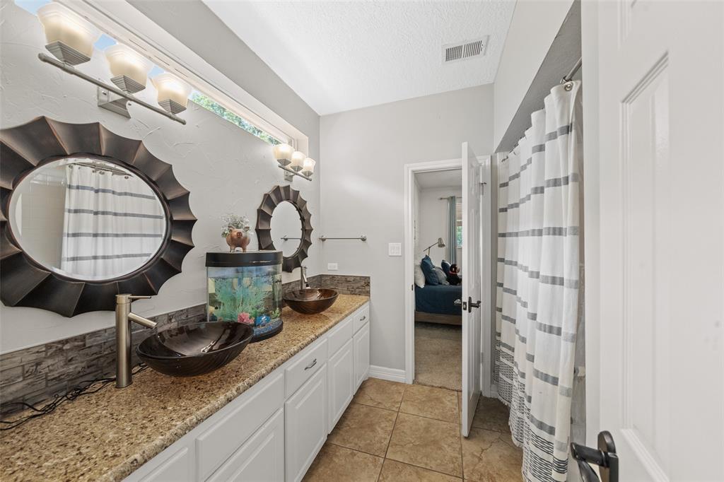 129 April Point Place, Conroe, Texas image 28