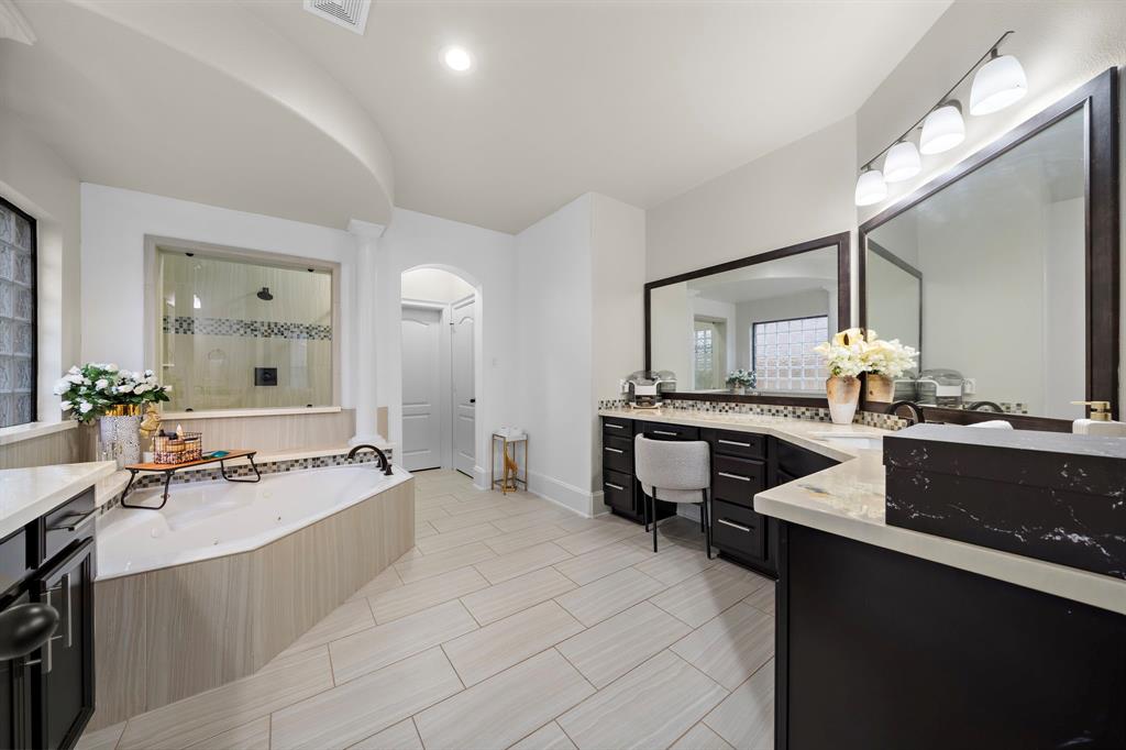 2807 Padova Court, League City, Texas image 17