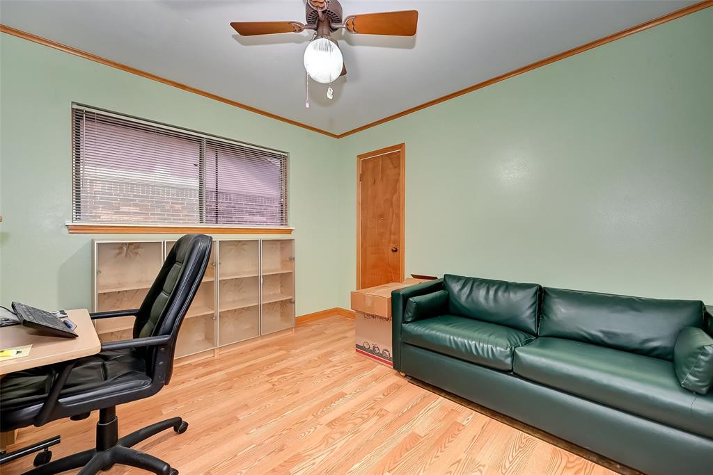 Photo 15 of 29 of 14407 Foxford Way house