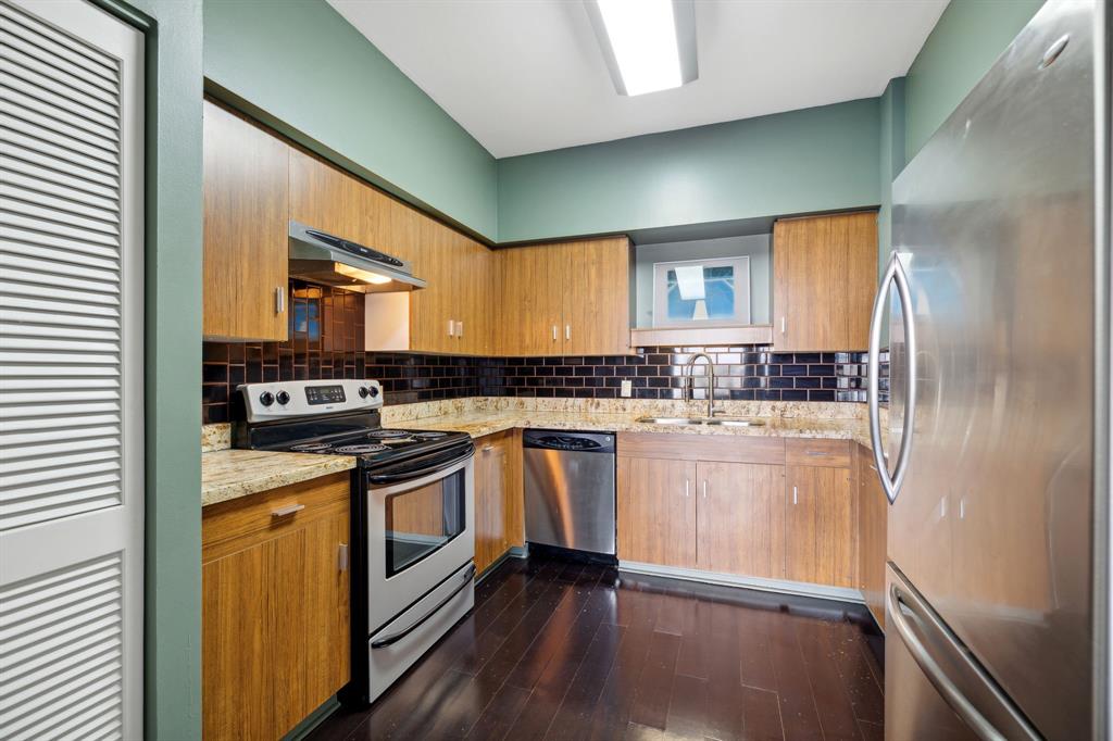 15 Greenway Plaza #11A, Houston, Texas image 6
