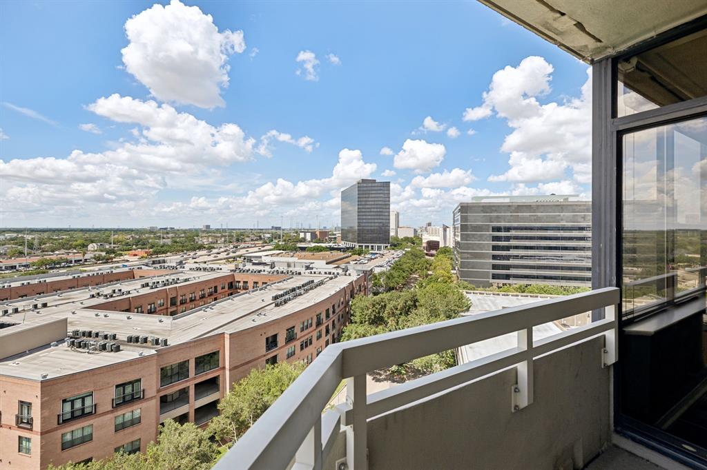 15 Greenway Plaza #11A, Houston, Texas image 9