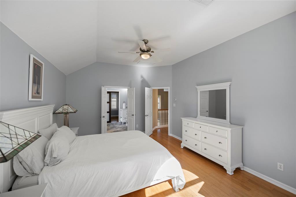5918 Capella Park Drive, Spring, Texas image 35