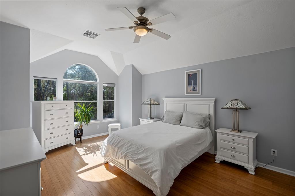 5918 Capella Park Drive, Spring, Texas image 34