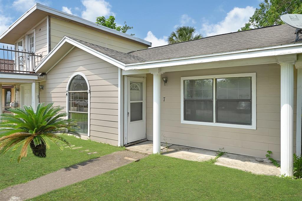 517 Pecan Drive, South Houston, Texas image 1