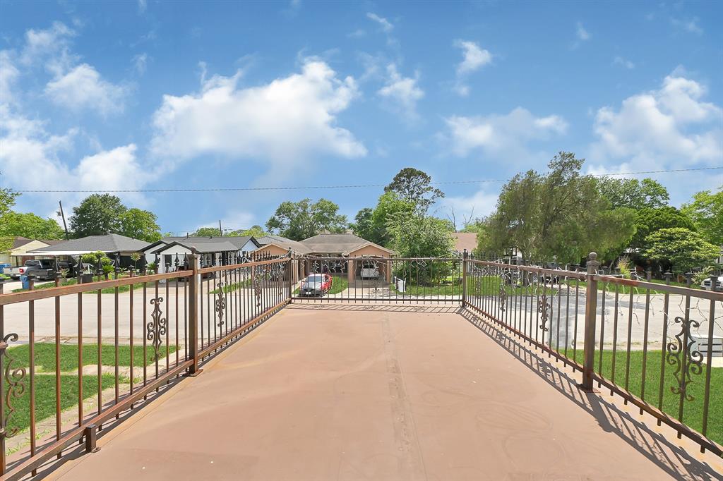 517 Pecan Drive, South Houston, Texas image 13
