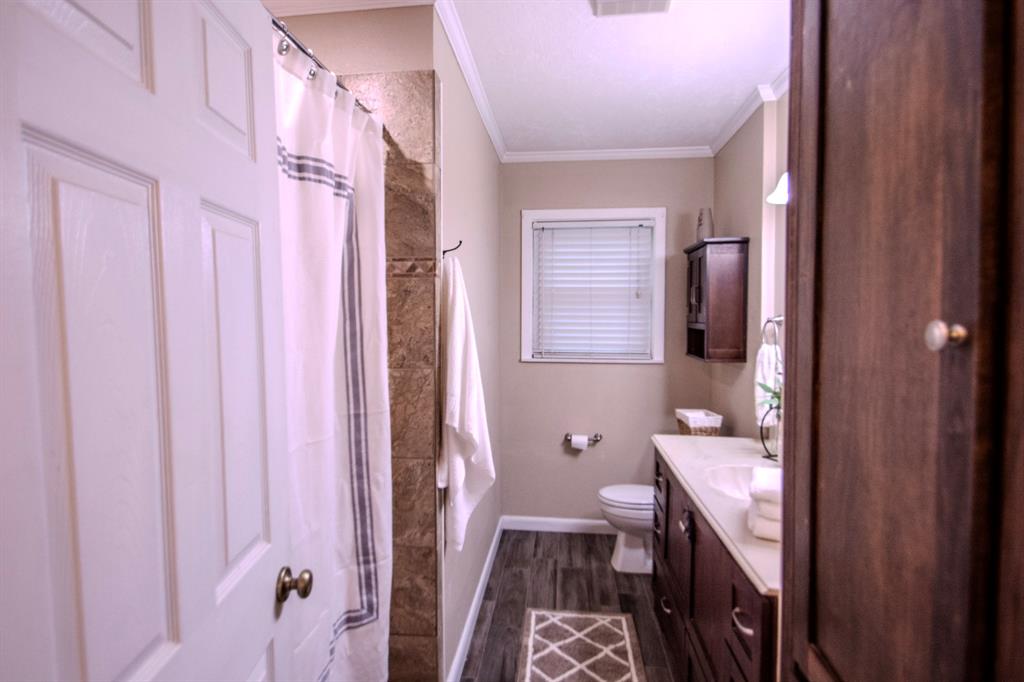 804 S Chappell Hill Street, Brenham, Texas image 12