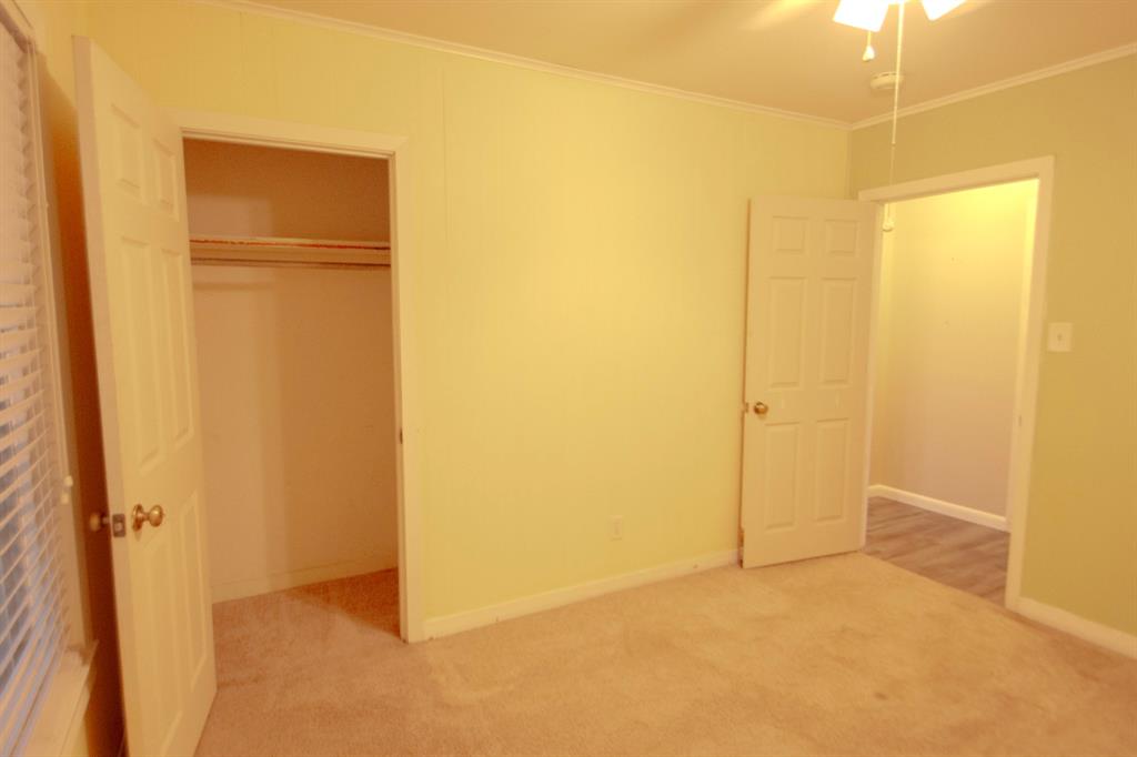 804 S Chappell Hill Street, Brenham, Texas image 22