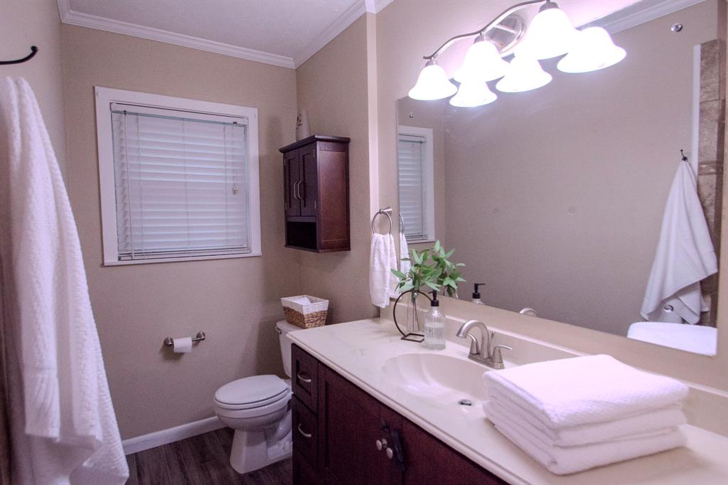 804 S Chappell Hill Street, Brenham, Texas image 10