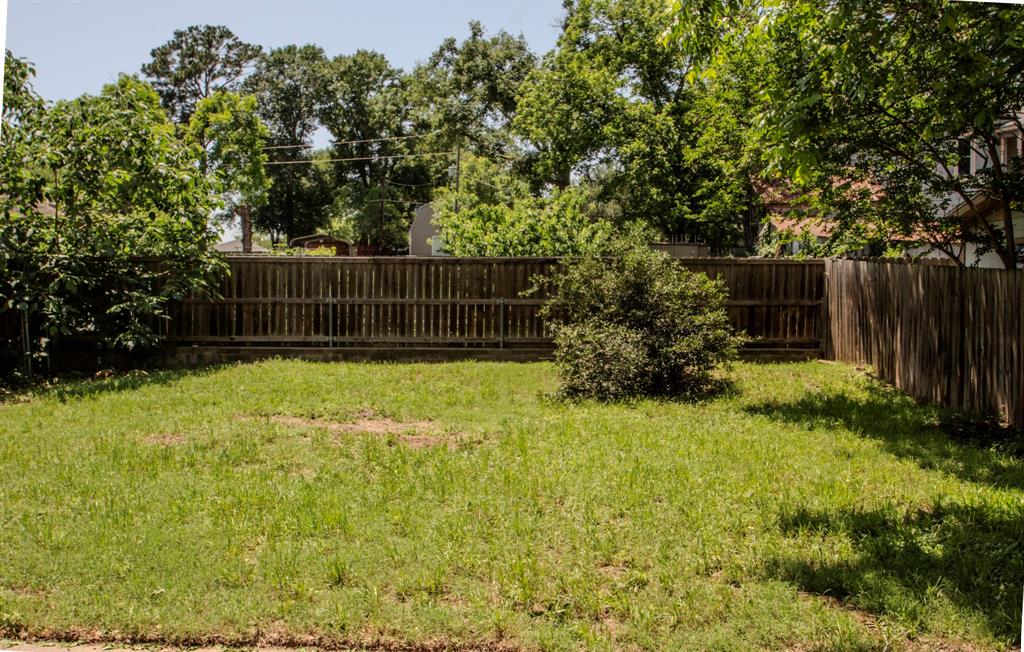 804 S Chappell Hill Street, Brenham, Texas image 26
