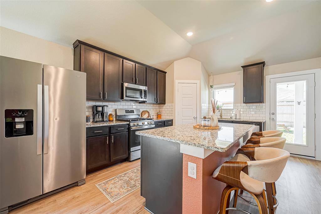 2470 Saddlecreek, Alvin, Texas image 17