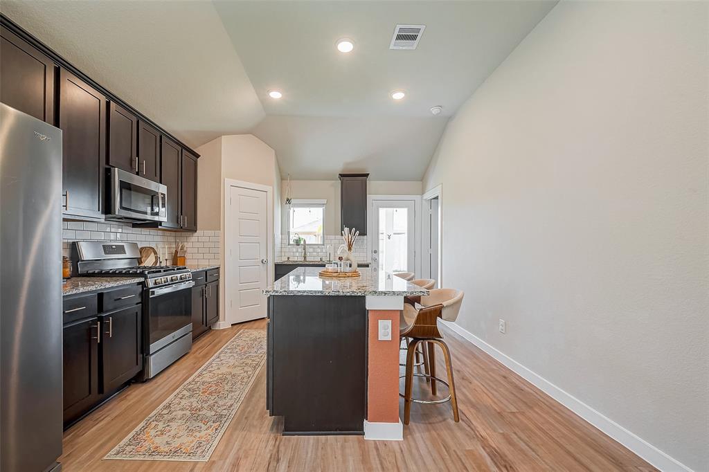 2470 Saddlecreek, Alvin, Texas image 16
