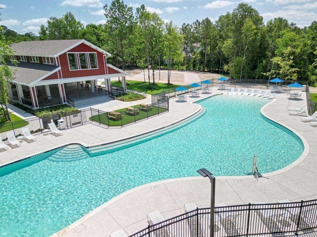 209 Bee Cave Court, Montgomery, Texas image 37