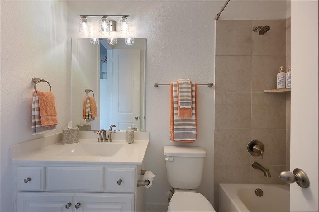 209 Bee Cave Court, Montgomery, Texas image 25