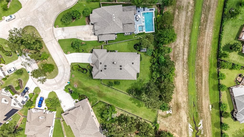 209 Bee Cave Court, Montgomery, Texas image 33