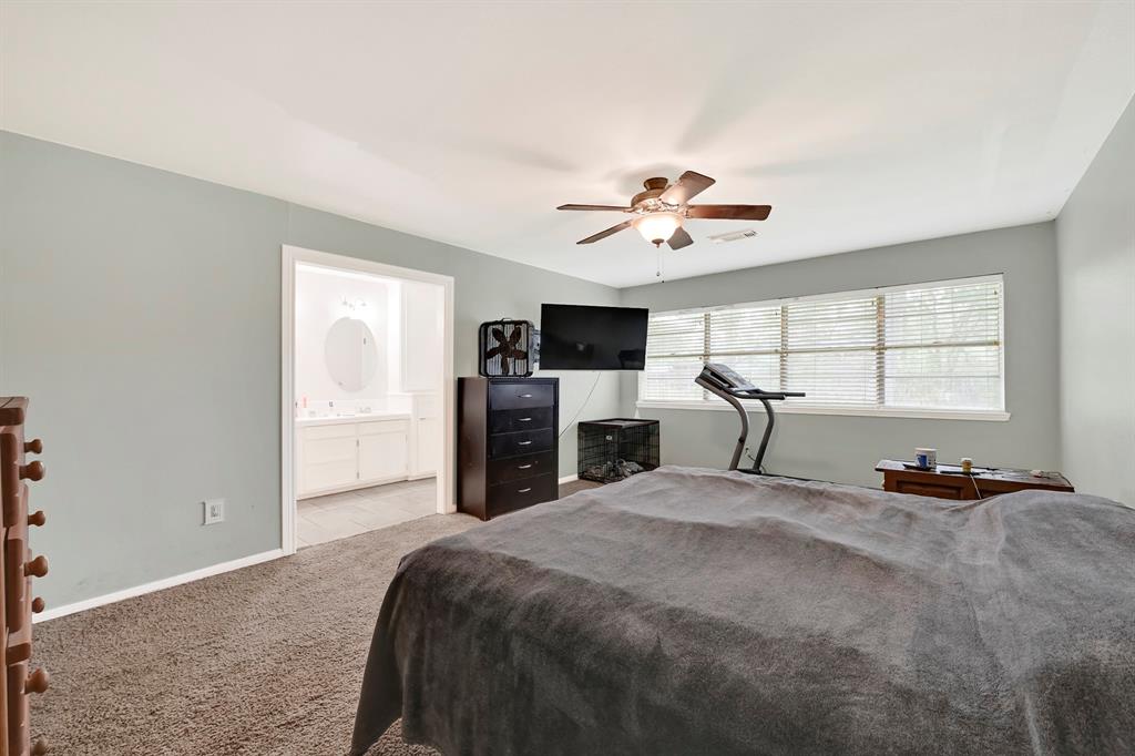 312 Narcissus Street, Lake Jackson, Texas image 27