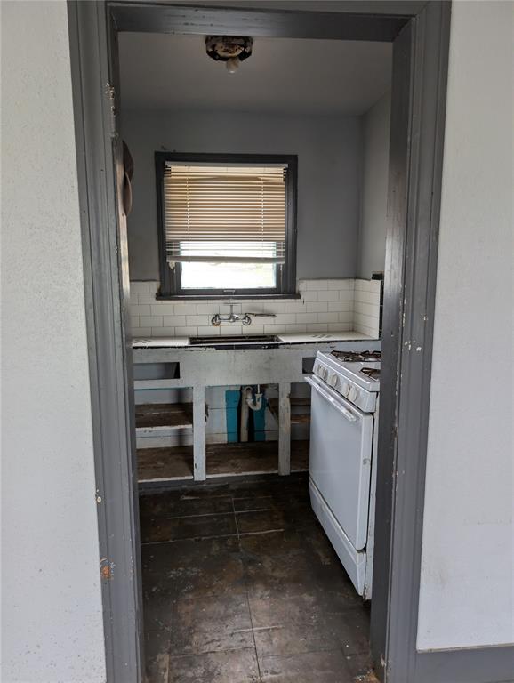 1912 52nd Street, Galveston, Texas image 6