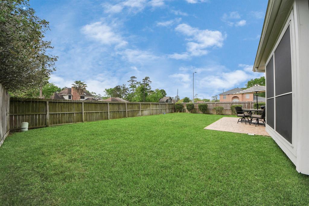 8202 Pinewood Canyon Lane, Humble, Texas image 42