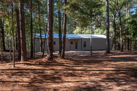 A home in Woodville