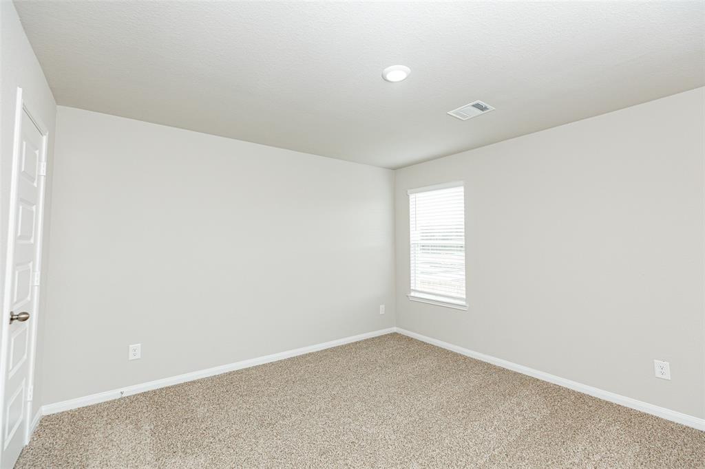 2897 Briggs Drive, Conroe, Texas image 17