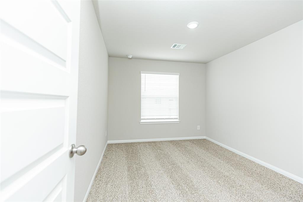 2897 Briggs Drive, Conroe, Texas image 14