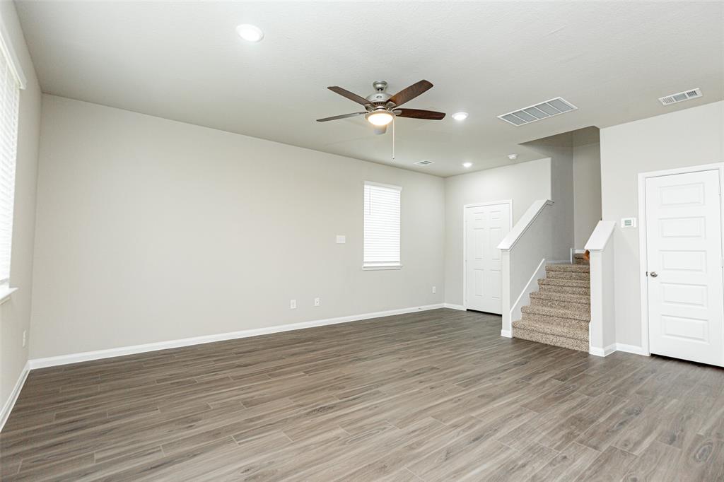 2897 Briggs Drive, Conroe, Texas image 7