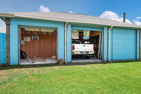 A home in Crystal Beach