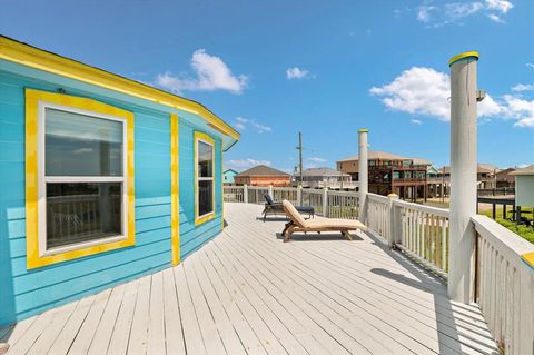 A home in Crystal Beach