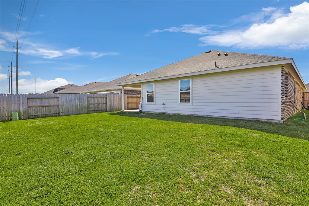 17718 Sommerset Falls Lane, Crosby, Texas image 30
