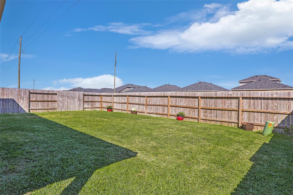 17718 Sommerset Falls Lane, Crosby, Texas image 29