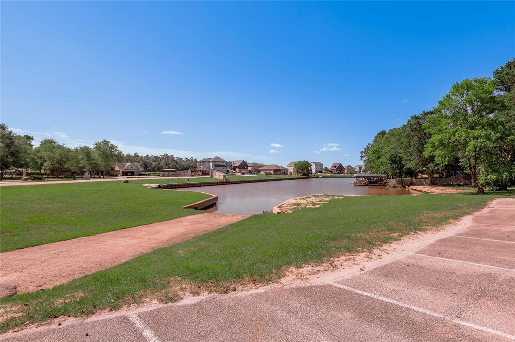 16 Wildwood Lake Drive, Huntsville, Texas image 49