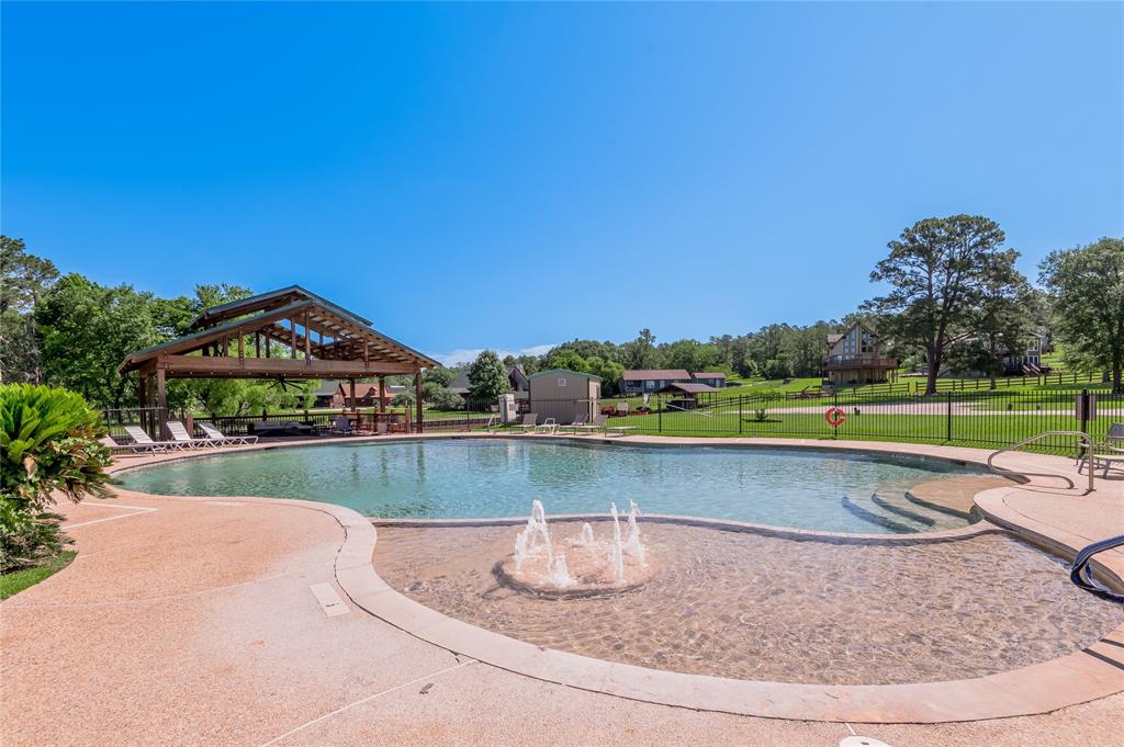 16 Wildwood Lake Drive, Huntsville, Texas image 48