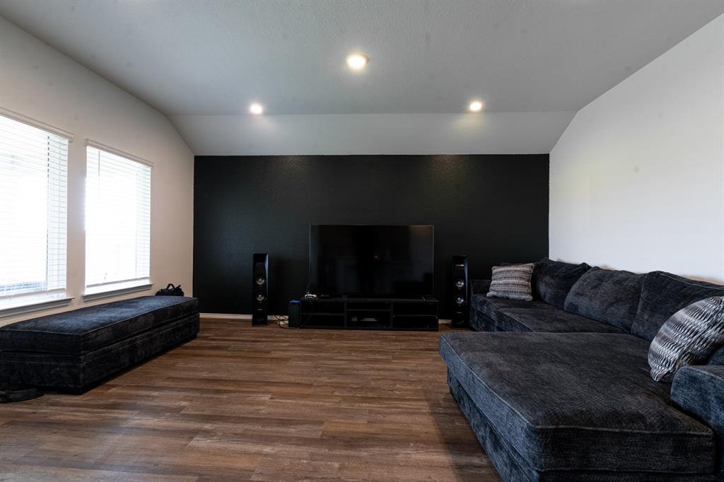 24737 Mountain Tree Drive, Magnolia, Texas image 3
