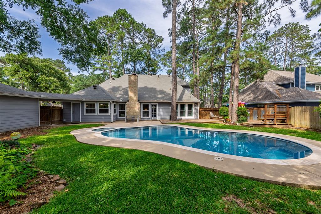 1339 Trailwood Village Drive Dr, Kingwood, Texas image 4