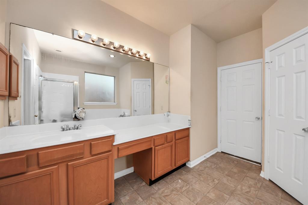 4046 Camelia Glen Lane, Fresno, Texas image 49