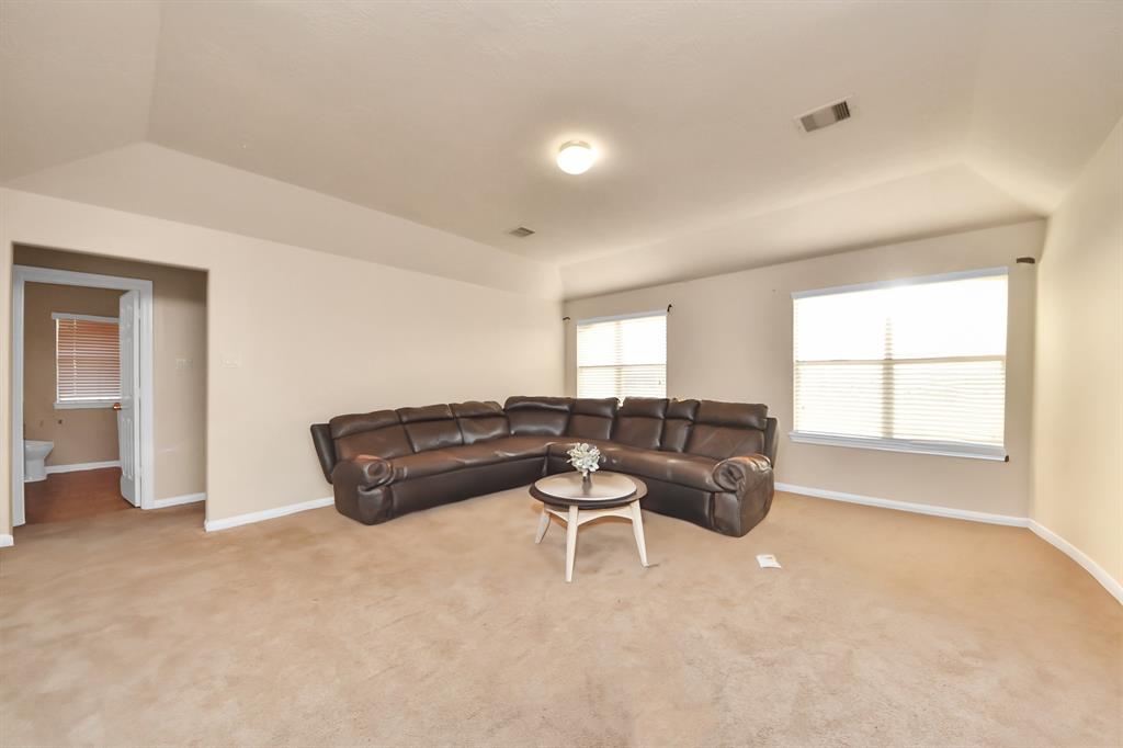 4046 Camelia Glen Lane, Fresno, Texas image 32