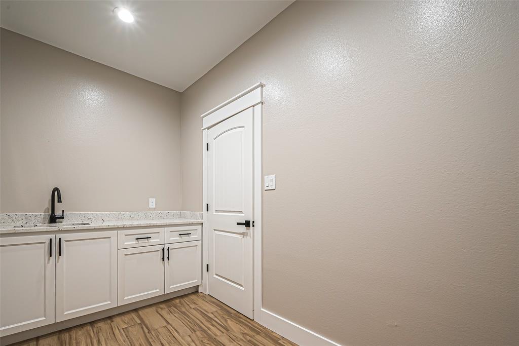 21121 Grant Lake Circle, Cleveland, Texas image 27