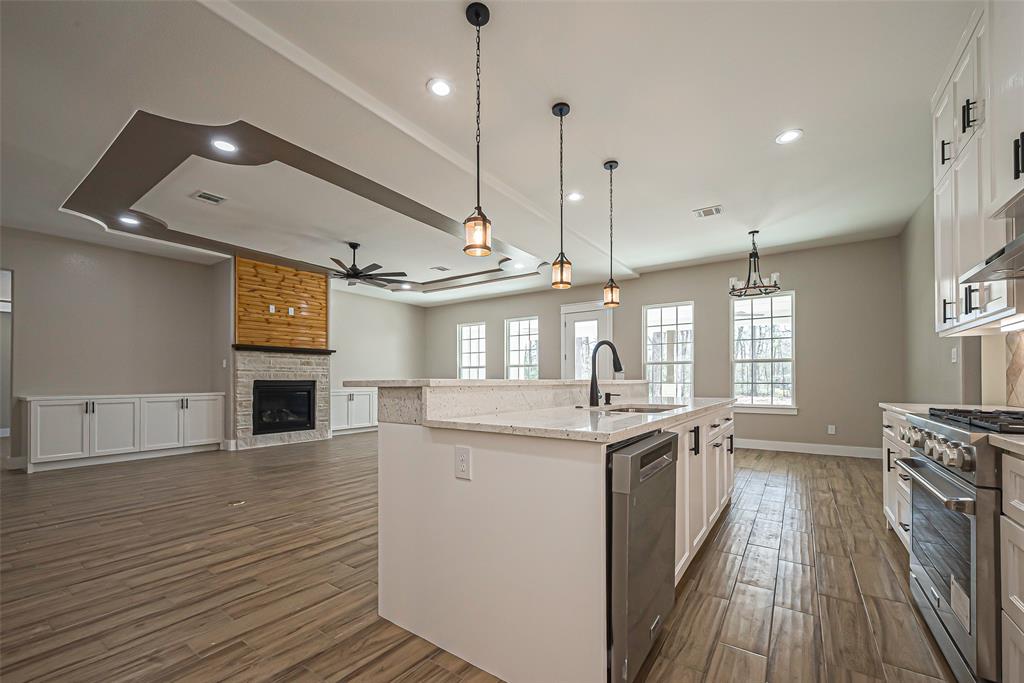 21121 Grant Lake Circle, Cleveland, Texas image 6