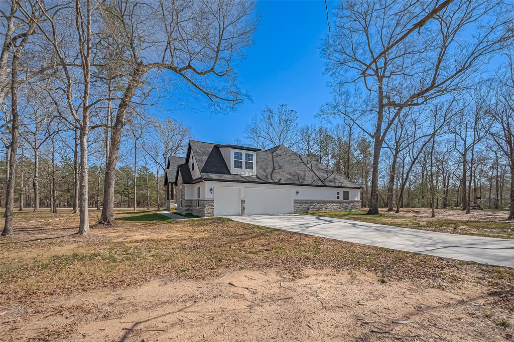 21121 Grant Lake Circle, Cleveland, Texas image 39