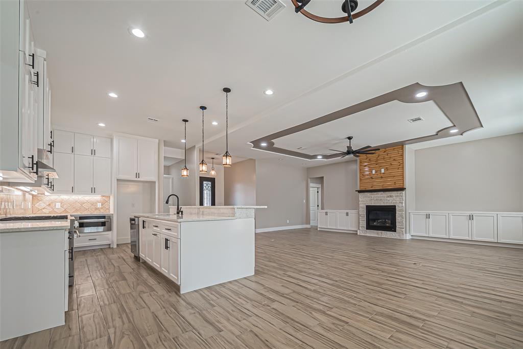 21121 Grant Lake Circle, Cleveland, Texas image 11