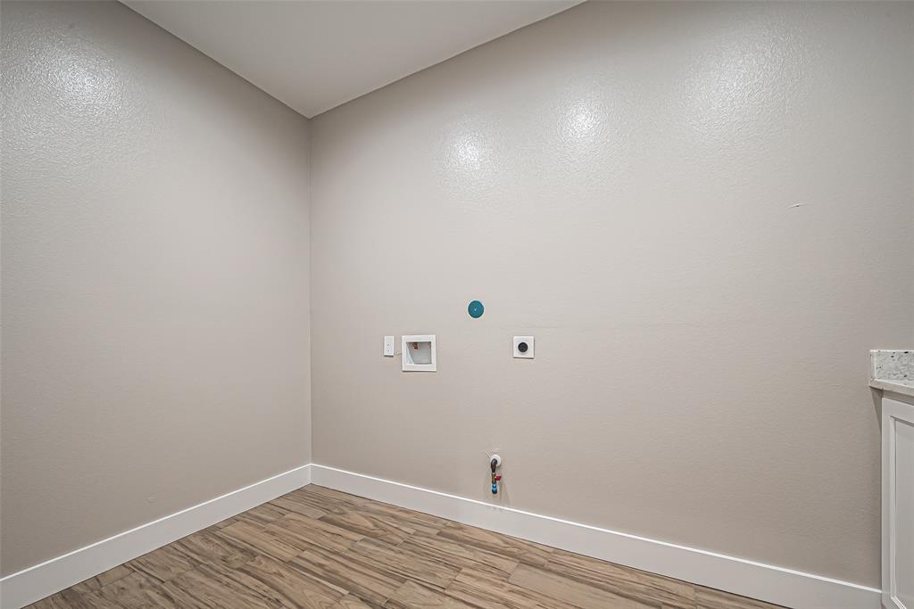 21121 Grant Lake Circle, Cleveland, Texas image 26