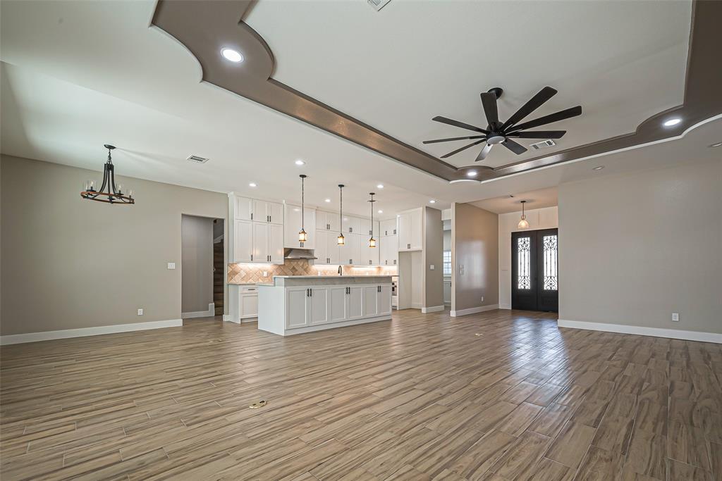 21121 Grant Lake Circle, Cleveland, Texas image 14