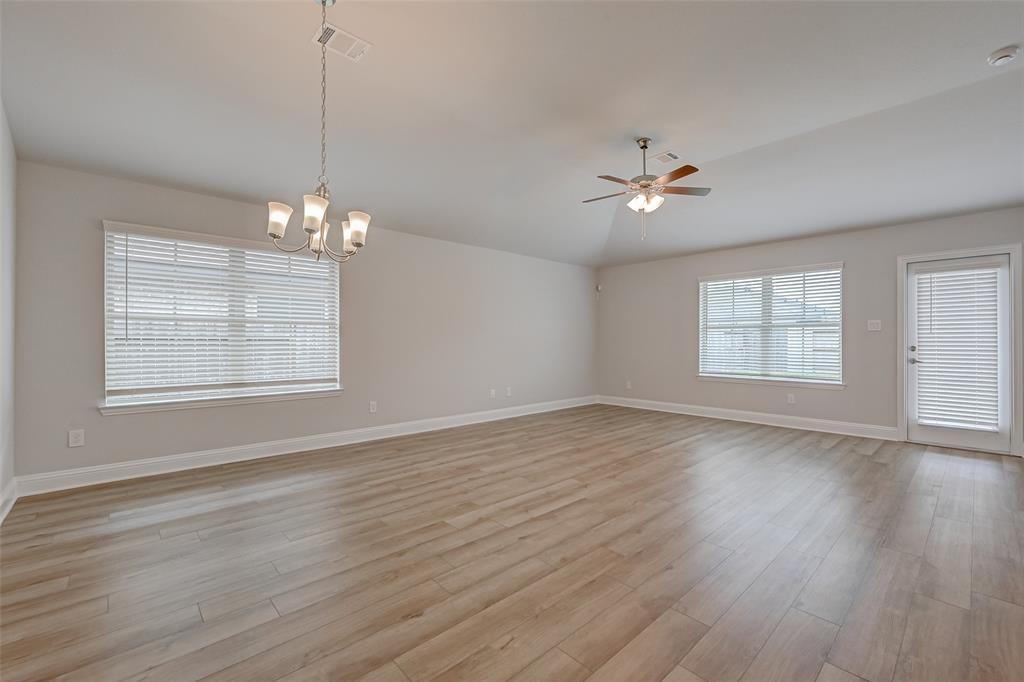 13544 Diamond Reef Lane, Texas City, Texas image 4