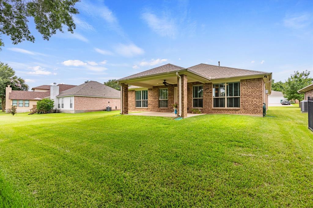 6862 Stillwater Drive