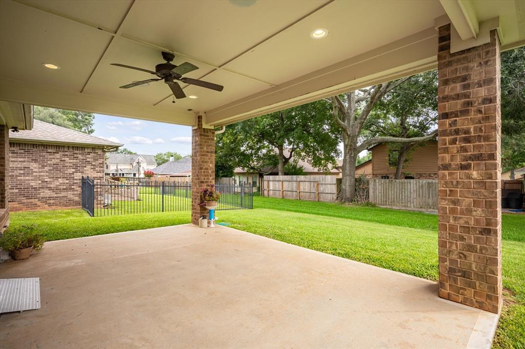 6862 Stillwater Drive