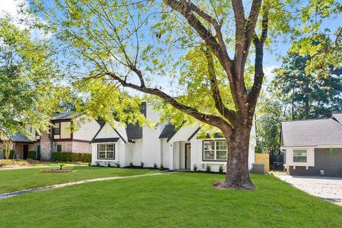 A home in Conroe